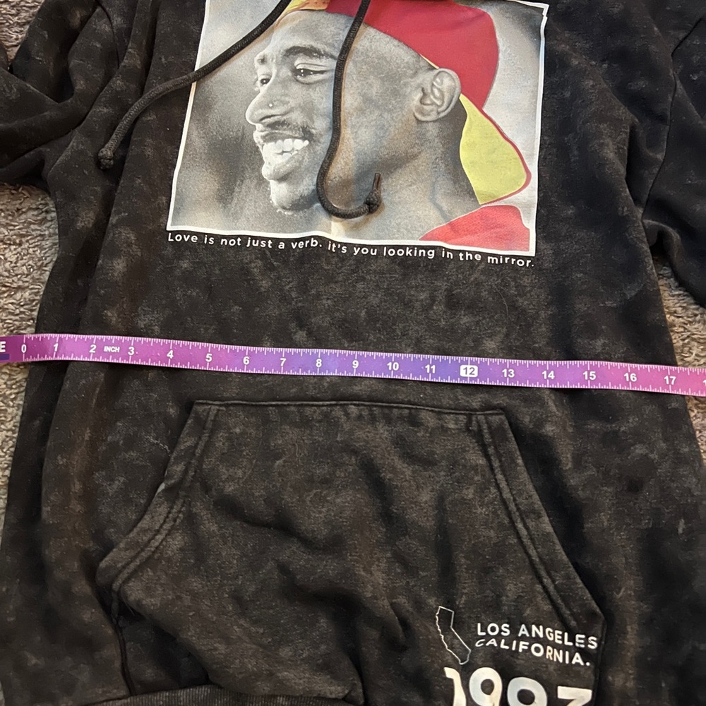 Tupac Poetic Justice Hoodie - Los Angeles California 1993 Sweatshirt- MEDIUM - Picture 2 of 8